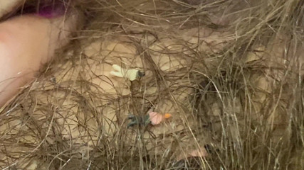 Cuteblonde666: Große kitzler-riesin mit model trainiert den menschen extrem nahaufnahme