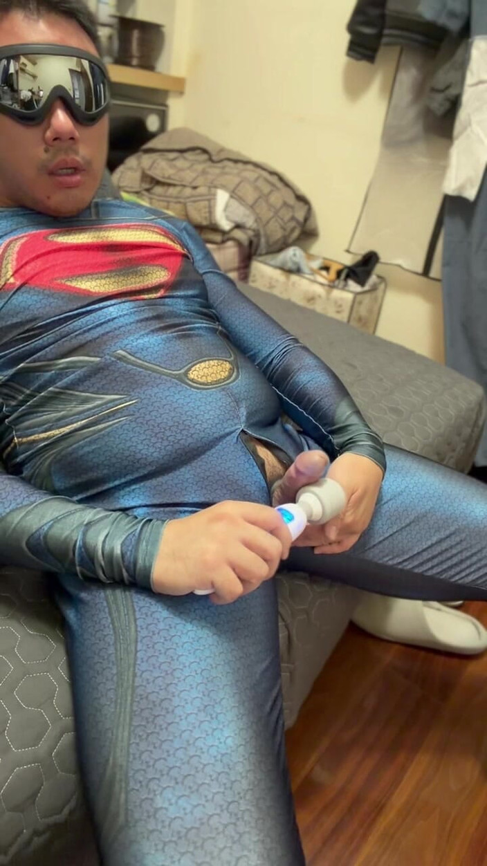 Bear Li: Fat Superman baharda