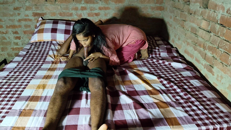 Shivanibaby: La chica del pueblo se veía virgen en traje, la...