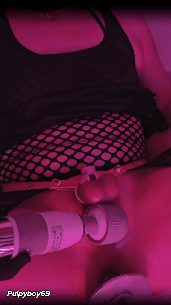 Pulpyboy69: Máy rung trinh tiết Sissygasm đụ con cu giả đụ pulpyboy69