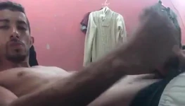 Tirando de mi polla hasta que tire a los Meco