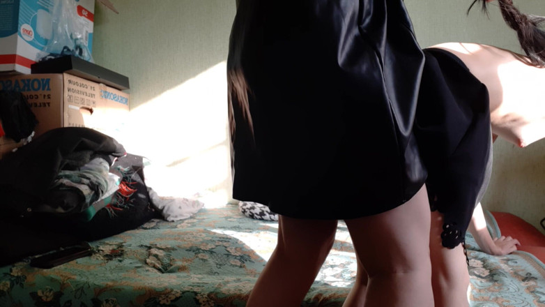 Lesbian-illusion: My Experienced, Mature Girlfriend Is Fucking Me