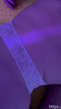 ESPOSA GROSSA ENTRA EM UM TRIO COM SEU MARIDO E AMIGO!