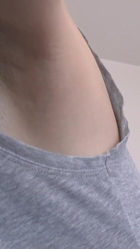 Zničený orgasmus, sniffer s potem v podpaží - Lady Victoria Valente