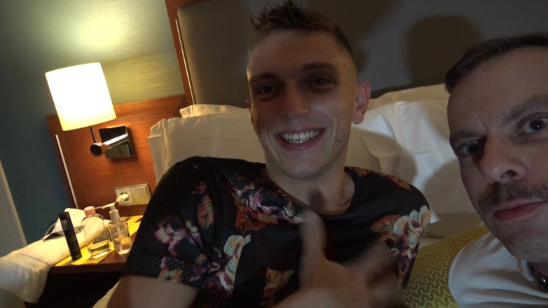 Gaybareback: Romain fucked bareabck by Jessy Karson
