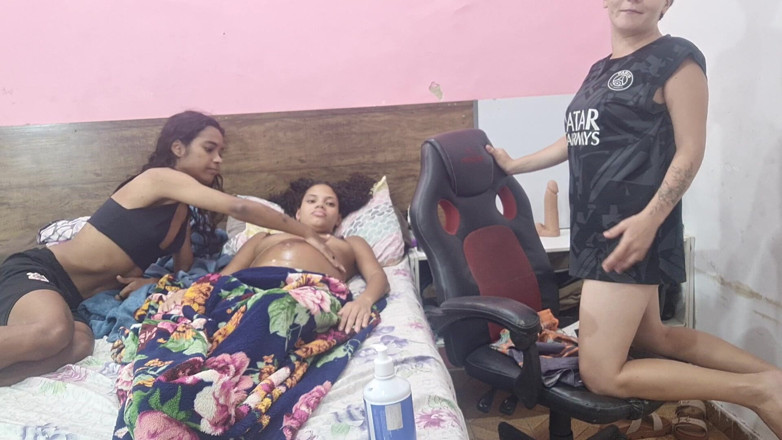 Bebes vagabundas: Sexo grupal