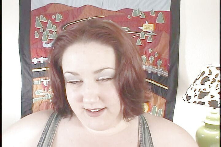 Perv Milfs n Teens: Ogromne mleczne wymiona tak pyszne i gdy wsuwasz gruby dildo...