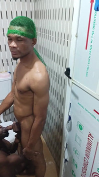 Sexting on the Blow Job