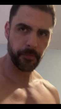 Waiting for My Shooting Partner …