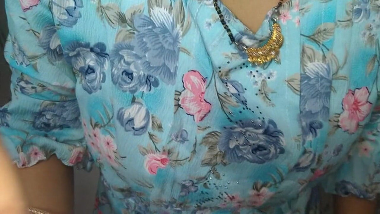 Shahilsingh119: I-am dat bunurile penisului soției în ispită