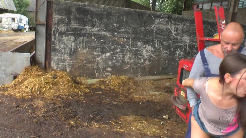 Deutschland porn: Sie Liebt Es, an Verschiedenen Orten Zu Ficken