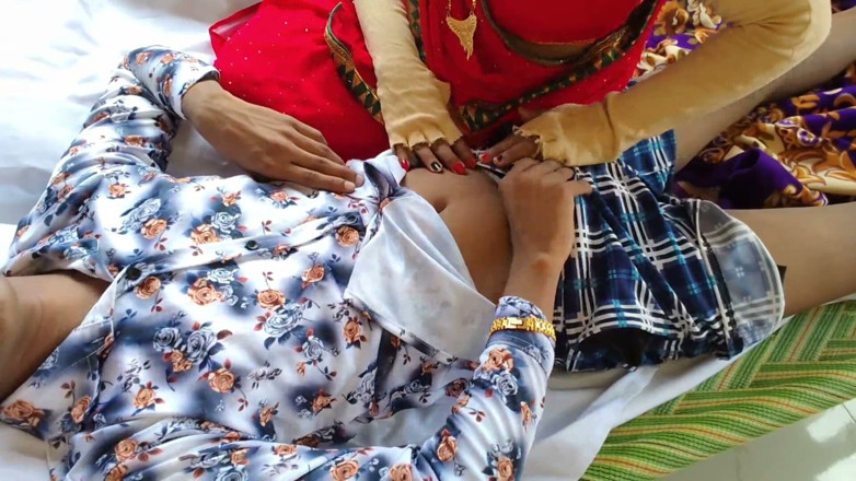 Safashaikh: Indian Maid Has Sex with Hot Young Boss