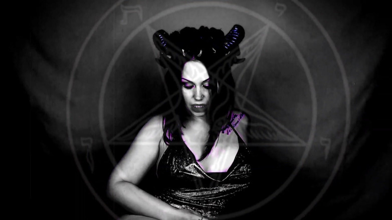 Goddess Misha Goldy: Eliksir demonów ukarze cię za pożądanie i uczyni cię piekielnym...