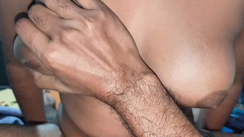 Bithi69gril: Moje přítelkyně saje můj velký penis a pak tvrdě šukám svou...