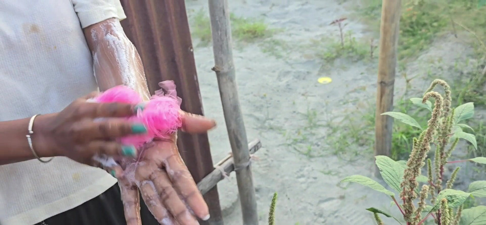 SafeRosebush8: Indiano XXX video bagno video porno