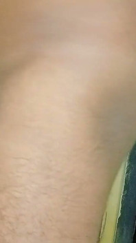 Přesvědčoval ji k kouření, ale neměla náladu