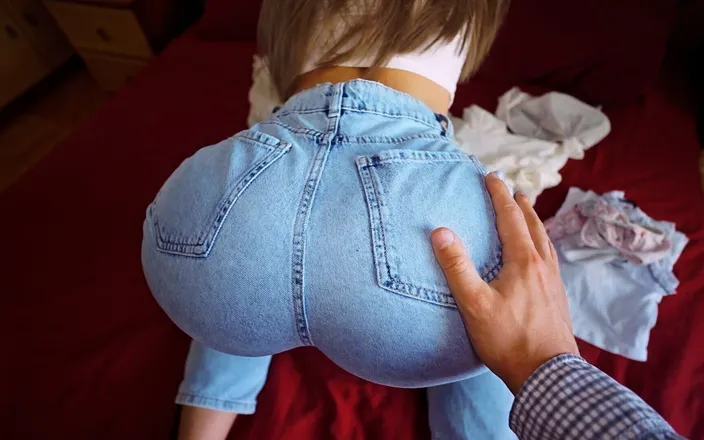 wowlove: Stepbrother Helps Stepsister Clean Her Room...but Things Got Dirty...