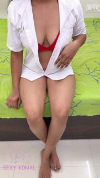 Komal Very Sexy in the Bikni