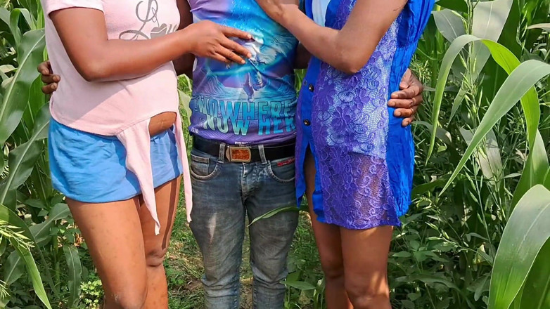 Desi step mom: Video seks threesome terbaru sama istri hot di luar ruangan