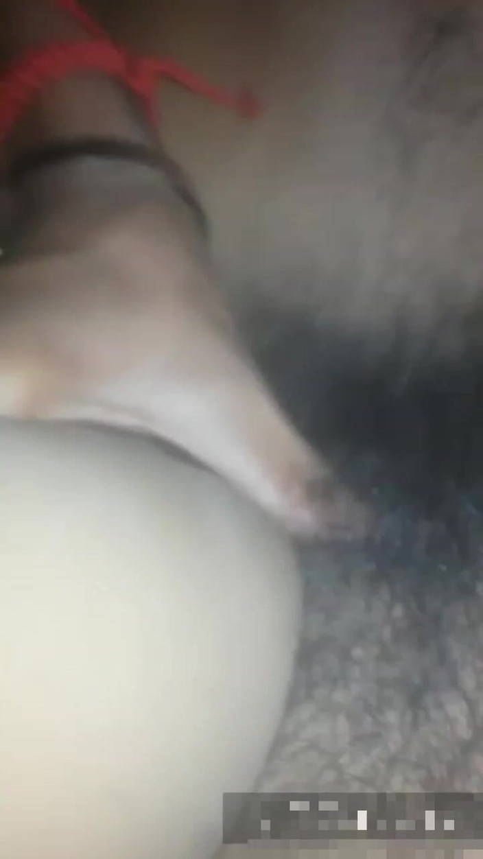 Indian star: O elevă bogată din sat futută tare în spatele ochilor părinților