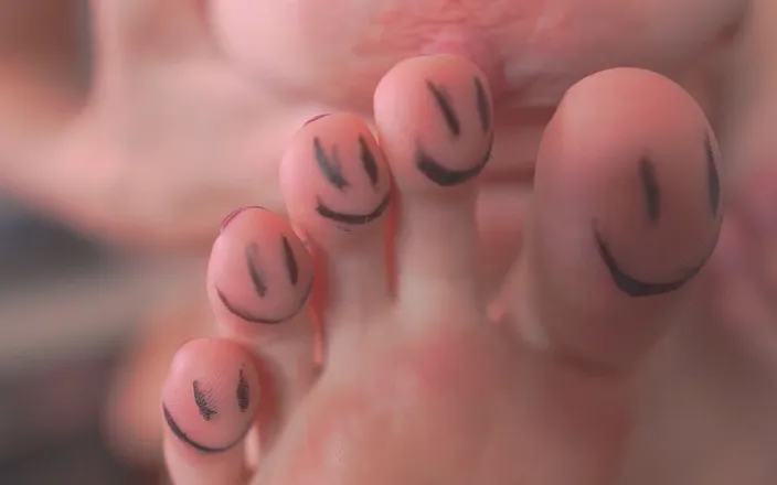 MargoAlisa: Extreme Toes Close-up in HD Ultra