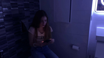 Falcon Al straight porn: Typen brachte mädchen dazu, eine porno-orgie zu machen