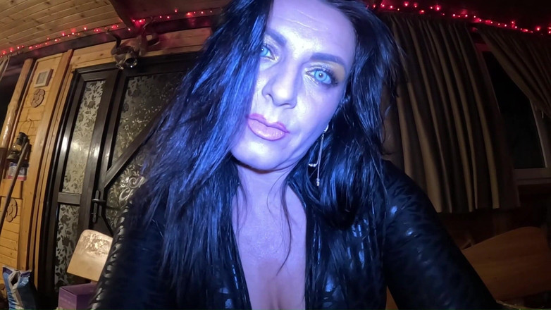 MilfyCalla: 顔で犯され、精液まみれ - 大きな胸、キャメルトー、ディープオーラルJOI