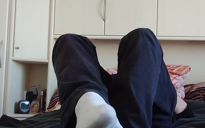 Carmen_Nylonjunge: My White Sneakers Socks