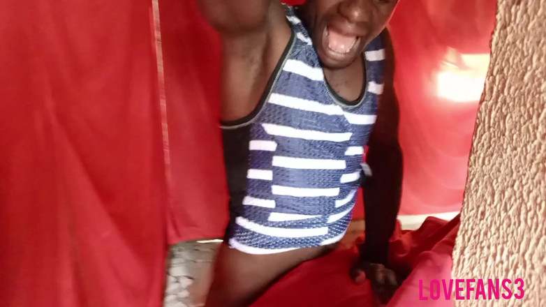 Moviesporn1: 这个情人节是给一个大美女英俊的黑人美女的