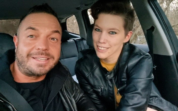 Andy Star: 新人lara 30没有避孕套被干