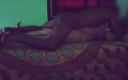 Housewife 69: Неверная индийская жена дези занимается сексом со своим бывшим и записывает видео