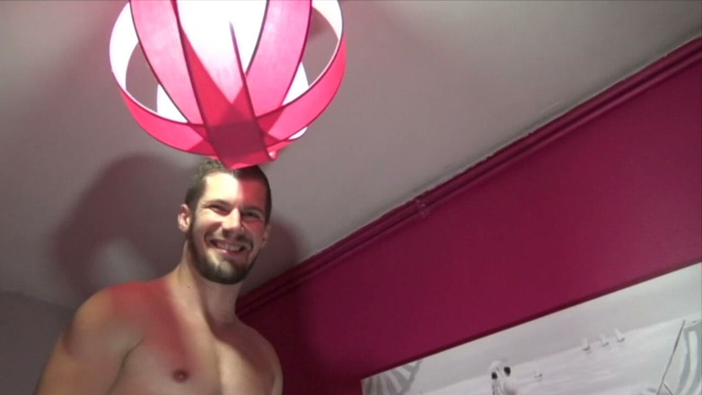 First sex experience with boy for straight: Ciesz się tym niesamowitym francuskim amatorem porno bez siodła z...