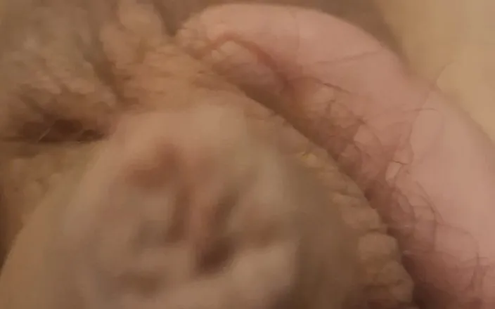 Tinychubman: Shaving sissy LissySmallz 2