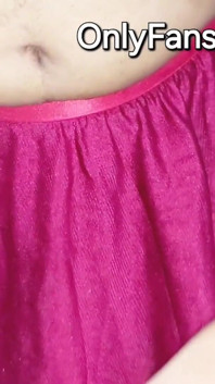 Shemale Bimbo Pissing in Toilet