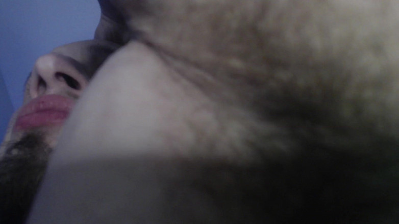 Hunky time: बालों वाली Alpha Boss