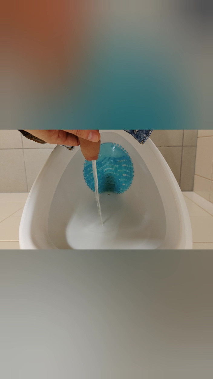 Bayer911: Douche dorée