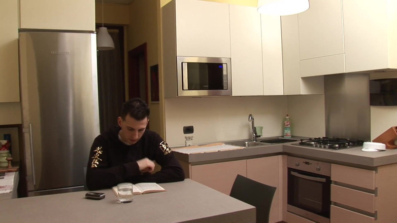 Milf in Love: 継母にあなたの世話をさせてください