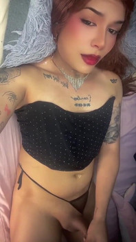 Big Cumshot Latina Trans Giirl