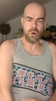 Byl to deštivý den a rozhodl jsem se vyhonit