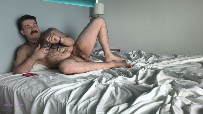 Cobalt FTM: Trans Twink Cobalt Ftm uppfödde barbacka av Viking-spelaren - Flera orgasmer,...