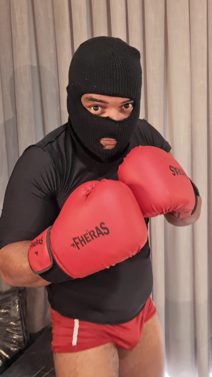 Punchbagplz: (raw Video) Black Titan - POV Heavyweight Boxing Challenge