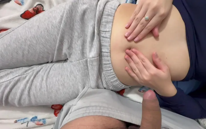 AmayaMori: Belly Button, Stepsister Cumshot