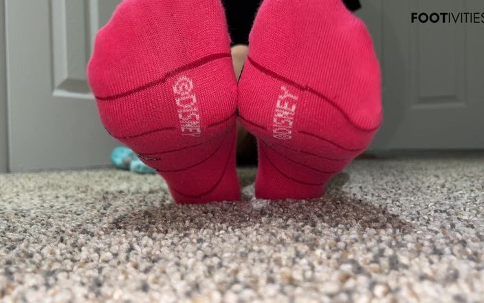 footivities: Ivy's Feet - Double Layer Sock Strip - Footivities