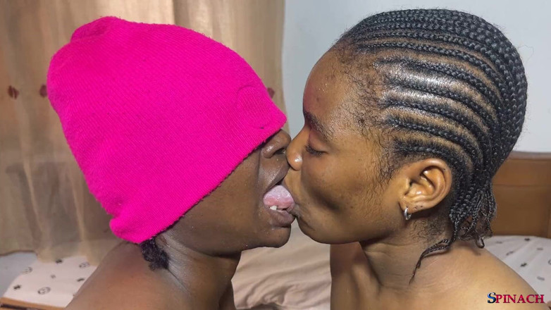 Spinach: I Fuck My Stepsis Strap-on and Make Her Squirt