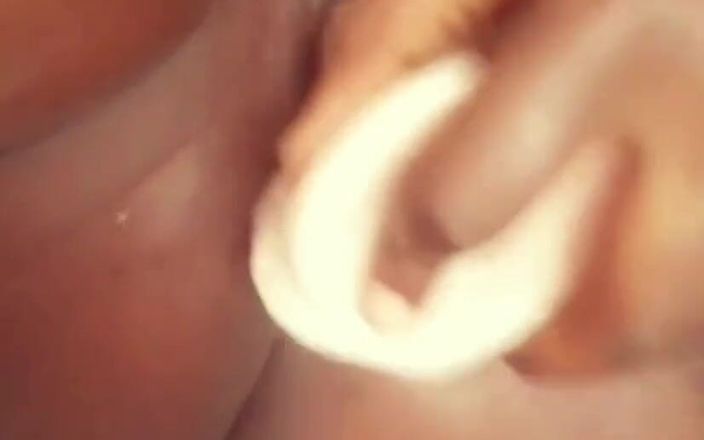 Juicy fat pussy: 흑누나 솔로 자위