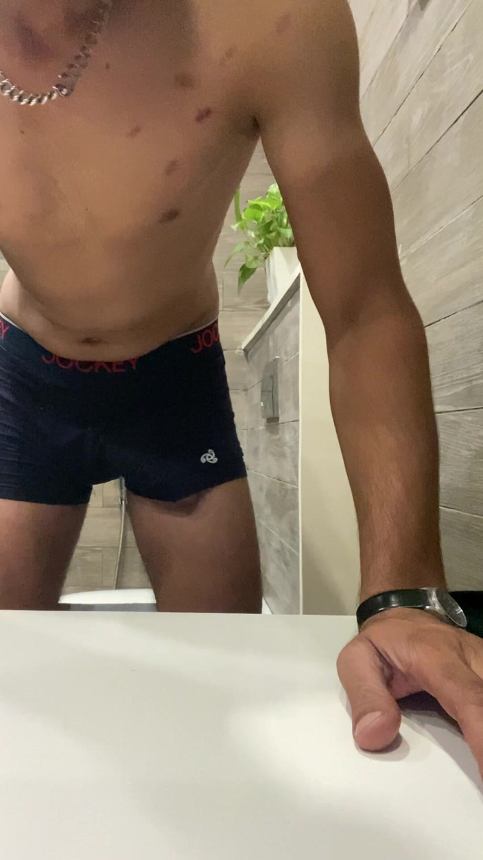 WeakBond365: Sexy Man Desi Top