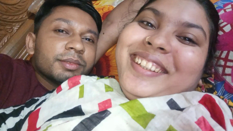 Desivideo: Desi bangladeshi làng bhabhi làm tình với devar