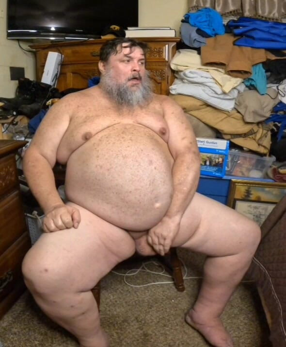 GeneWadexxx: Komm mit mir im junk room, das wird niemand wissen