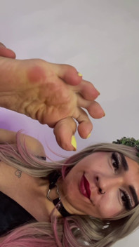 Toes Are Funny