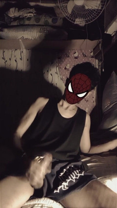 SunflowerBaby: Onanera medan du är ensam på rummet